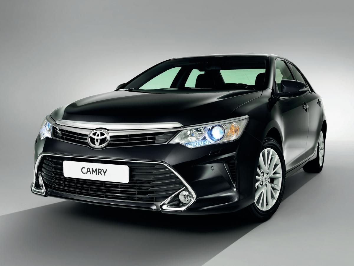 Автомобили Toyota Camry VII (XV50) Рестайлинг седан 3.5 AT (249 л.с.)  подробная информация