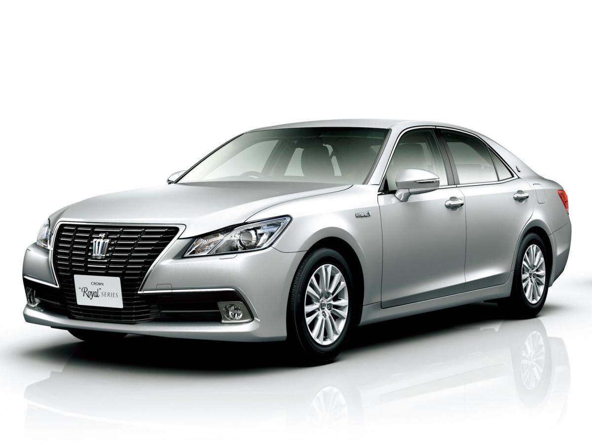 Авто Toyota Crown XIV (S210) техническая информация