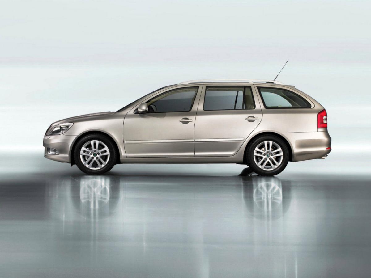 Авто Skoda Octavia II Рестайлинг универсал 5 дв. 1.4 MT (122 л.с.) полезная  информация