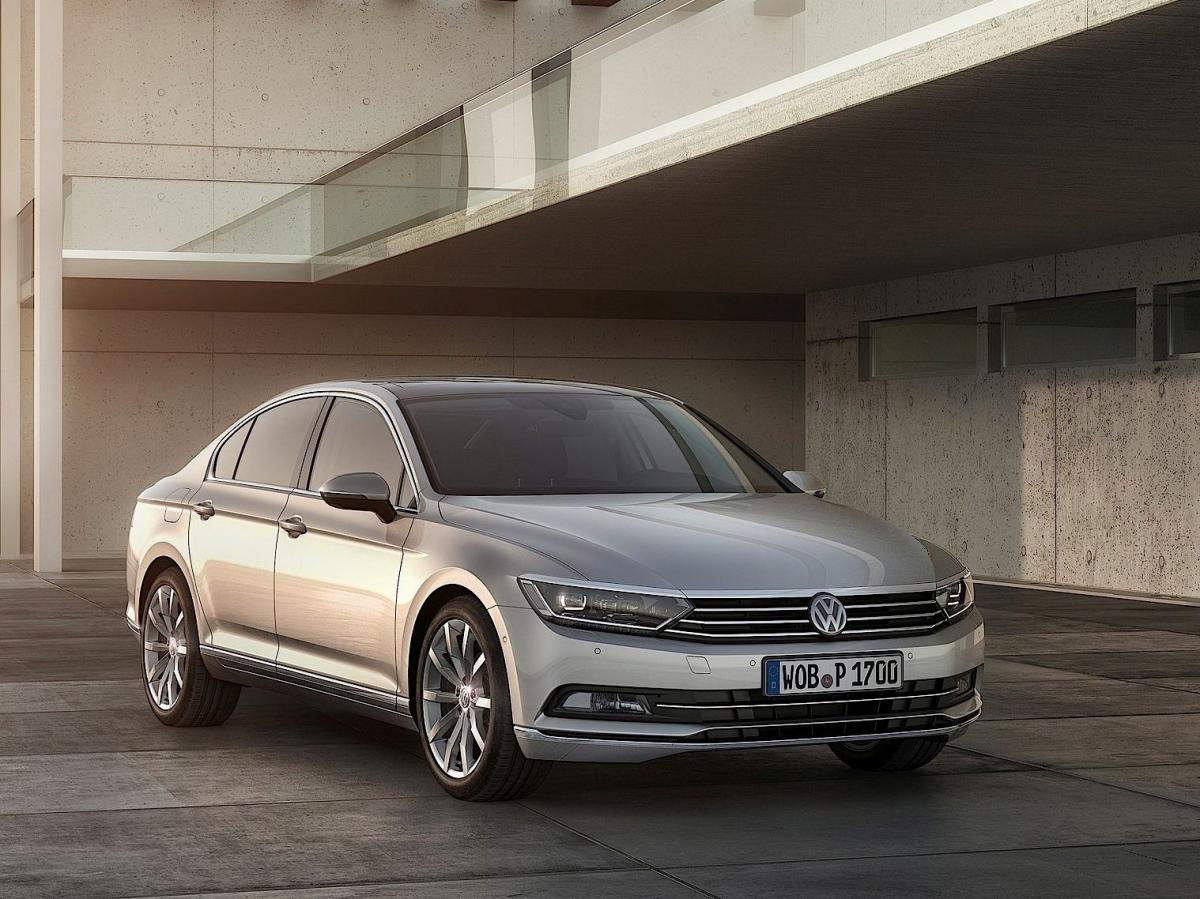 Авто Volkswagen Passat B8 седан 2.0d AT (240 л.с.) 4WD интересная информация