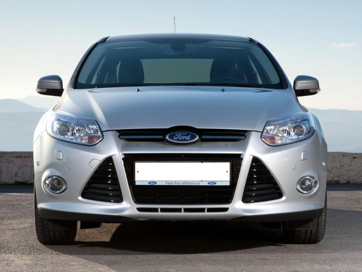 Тс Ford Focus III седан 2.0 MT (150 л.с.) полезная информация